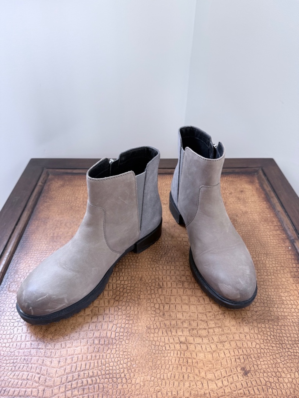 Sorel Emelie II Zip Waterproof Leather Boots in Grey Size 8 – Very Good